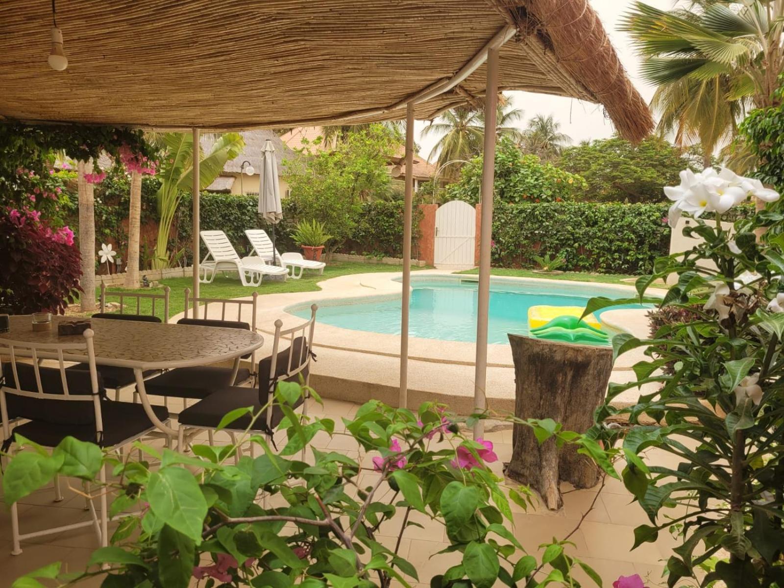 Villa Bord De Mer Avec Piscine Sali Tap Ngoại thất bức ảnh
